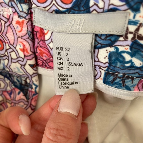 H&m pencil skirt psychedelic print - Picture 3 of 3